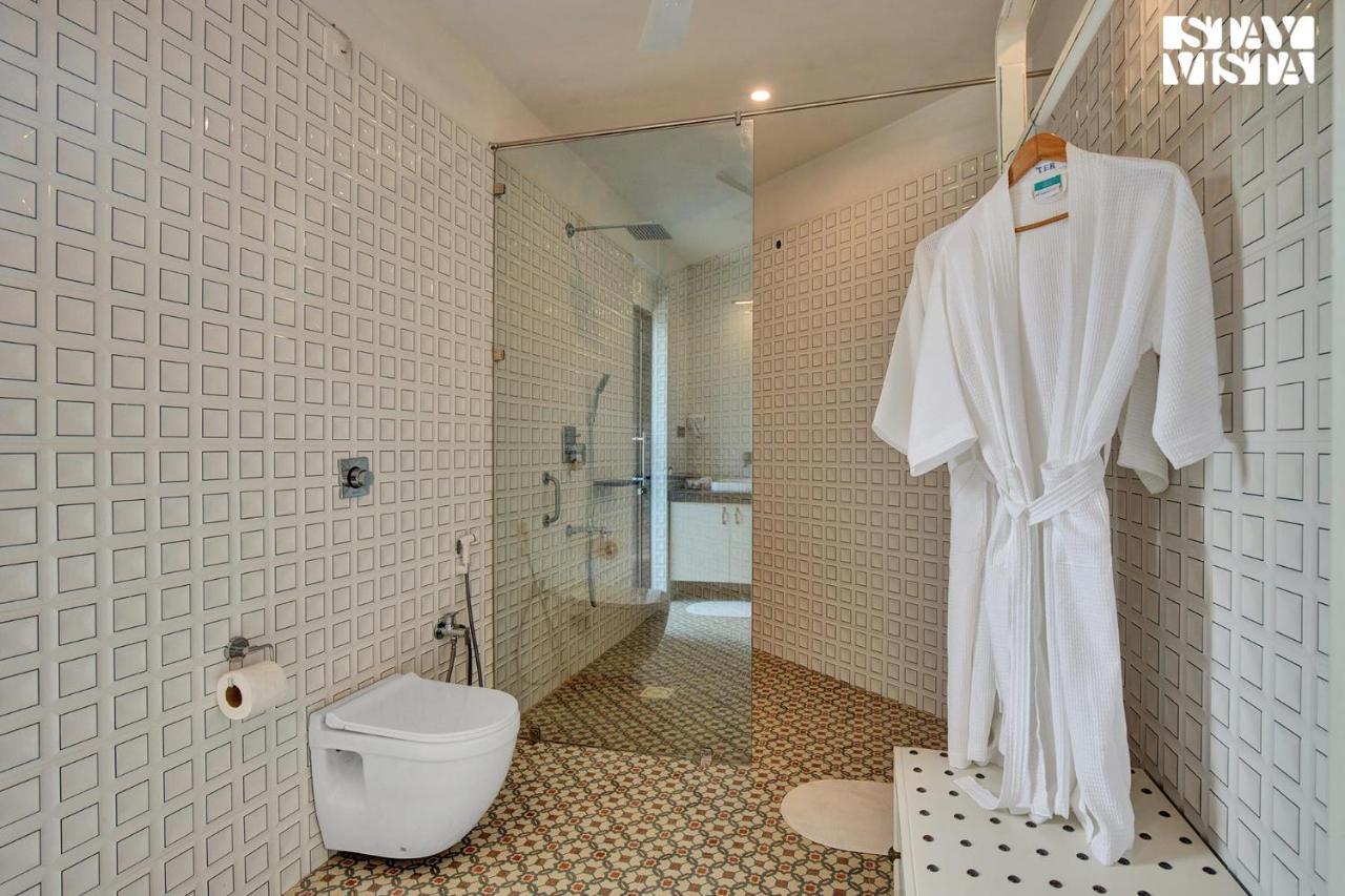 Stayvista'S The Earthen Boutique - City Escape With Spacious Pool, Terrace, Lawn & Indoor-Outdoor Games Udaipur Ngoại thất bức ảnh